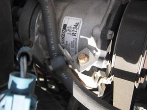 Used 2007 International 4200 A/C Compressor (Stock #593-10)) Part Image