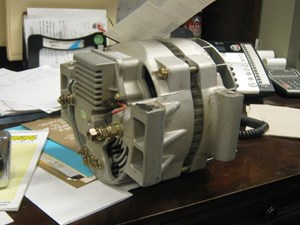 Used 2011 International MAXXFORCE 7 Alternator Image