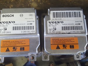 Used Volvo VNL Dash Control Module (Stock #4460046669)) Part Image