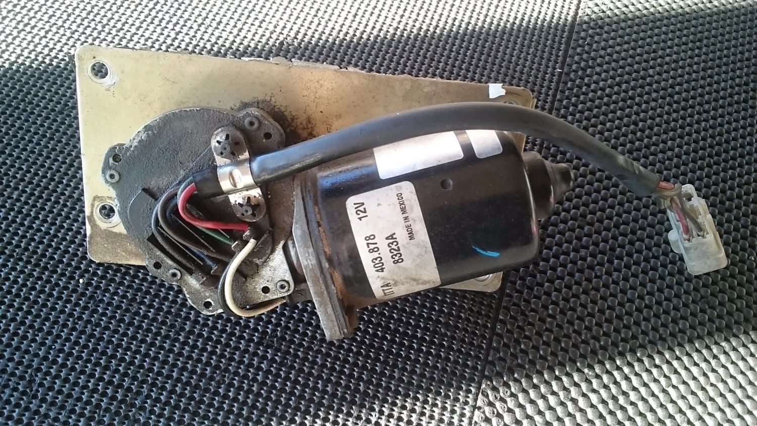 Wiper Motors | New and Used Parts | American Truck Chrome