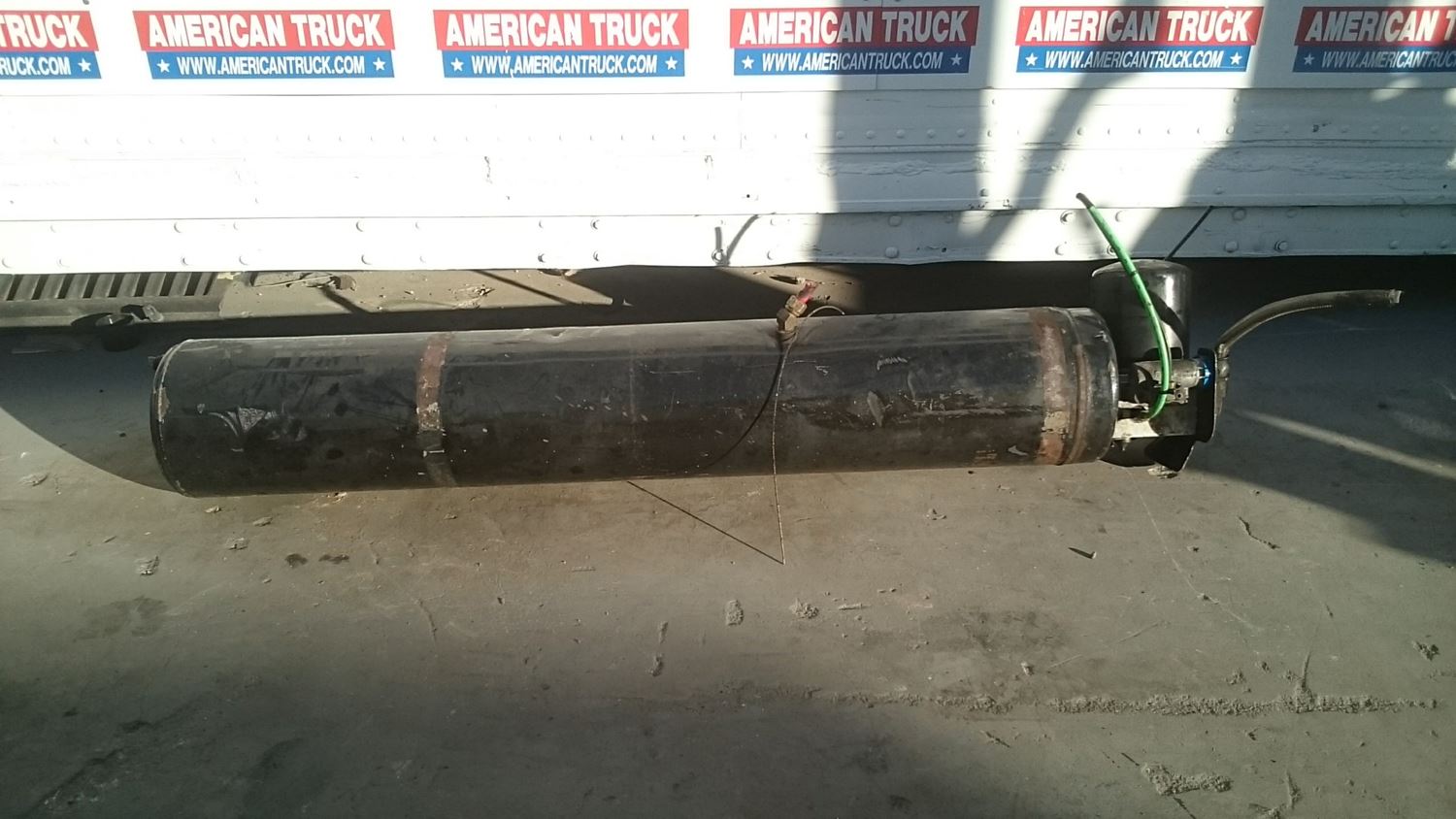 Air Tanks | New and Used Parts | American Truck Chrome