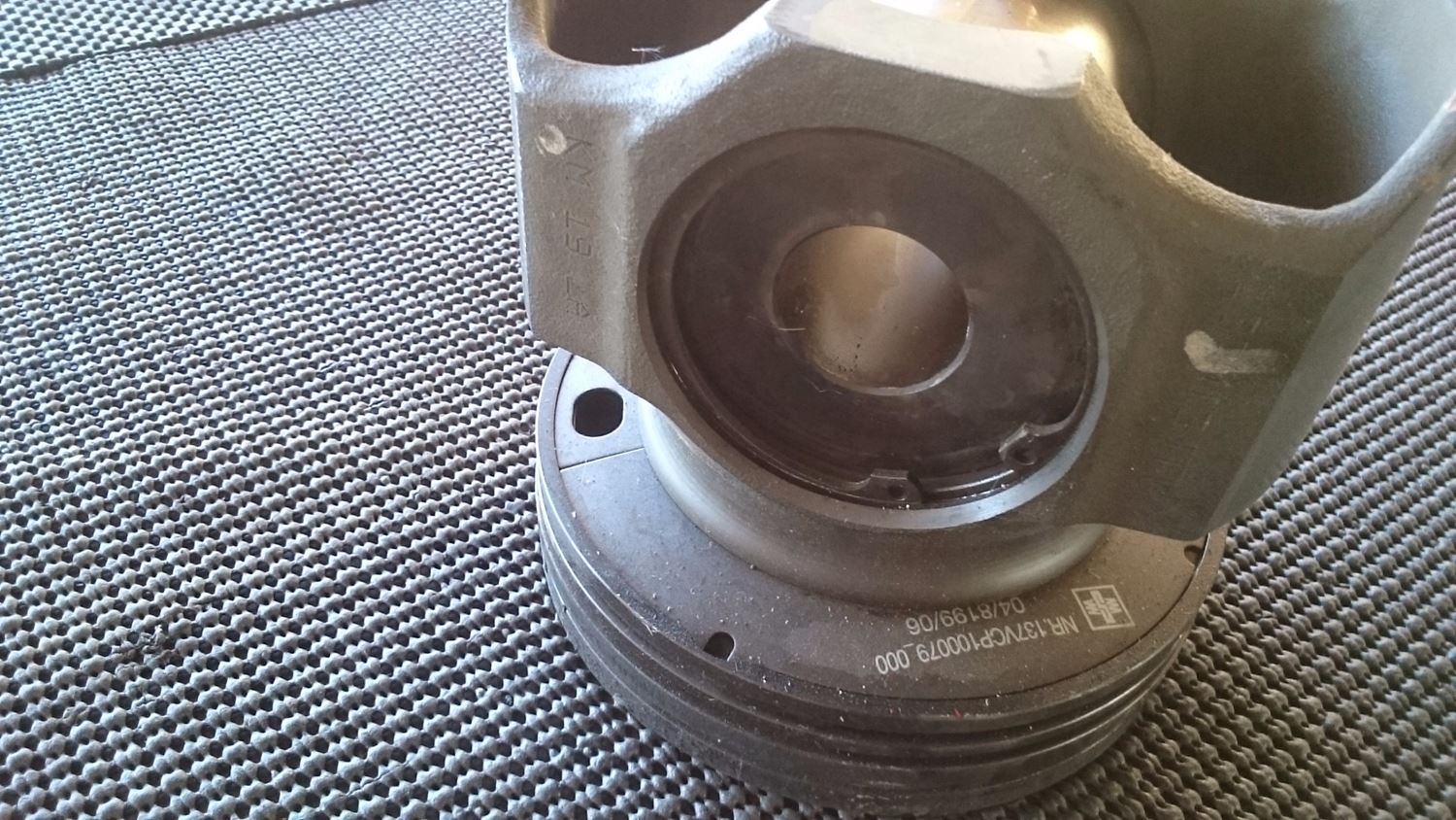 Cummins ISX (Stock 11413) Pistons and Rods TPI