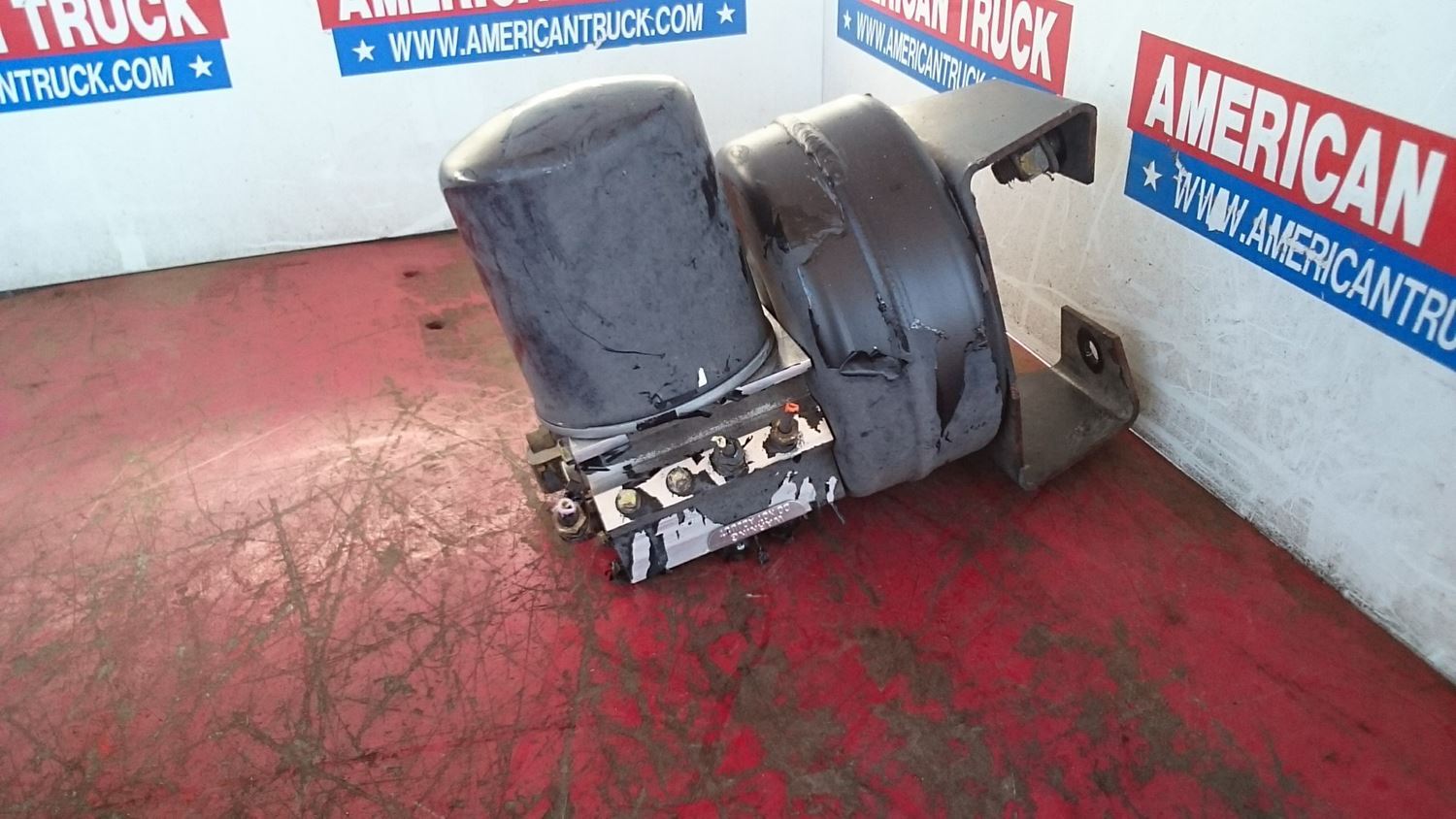 2006 Kenworth T2000 (Stock SV23215) Air Dryers TPI