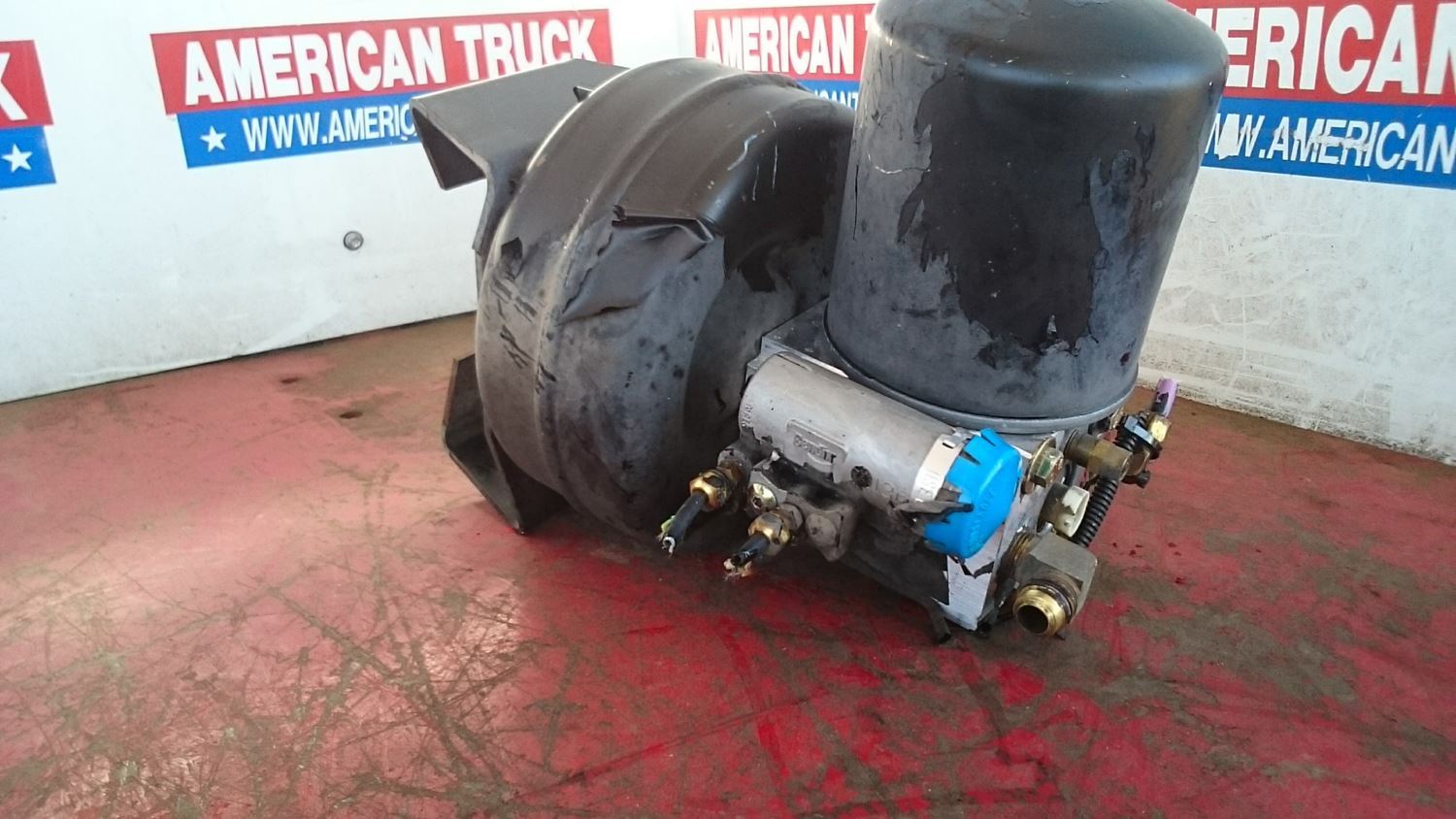 2006 Kenworth T2000 (Stock SV23215) Air Dryers TPI