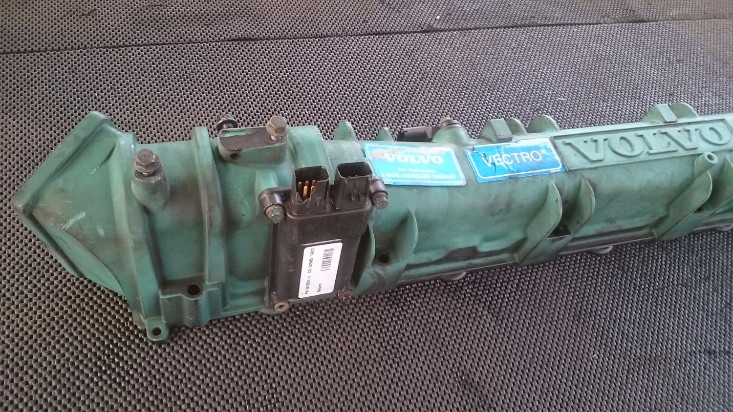 Volvo D13 (Stock 12714) Intake Manifolds TPI