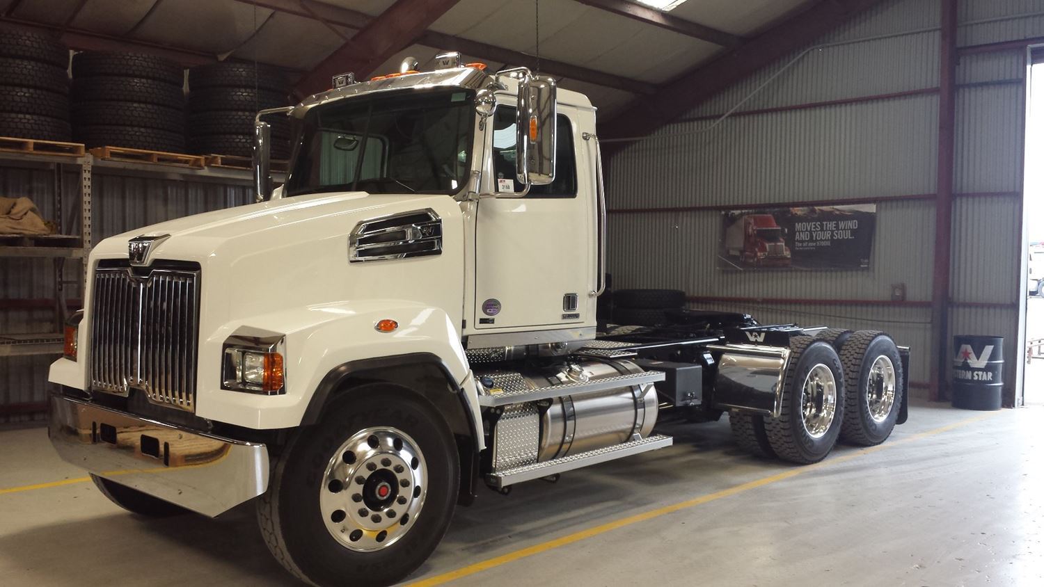 Image 4 of part Used 1998 Freightliner FL120 Door Window