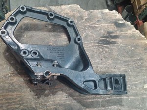Used 2009 Kenworth W900L Spring Hanger, Steer Axle (Stock #242286)) Part Image