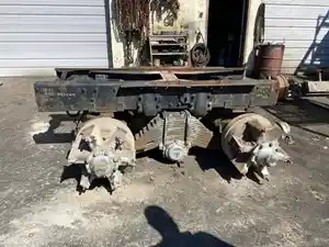 Used Mack CRD112 Tandem Cutoff (Stock #MKT-0104)) Part Image