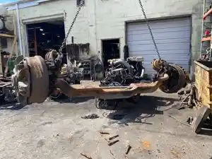 Used Mack Universal Front Axle, Complete (Stock #FA-0106)) Part Image
