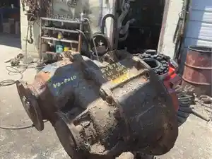 Used Volvo EV87 Front Rear (Tandem Front) (Stock #VO-0010)) Part Image