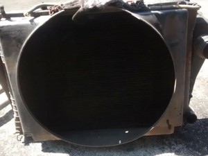 Used 1990 FORD LTA9000 AERO MAX 106 Radiator (Stock #6433)) Part Image