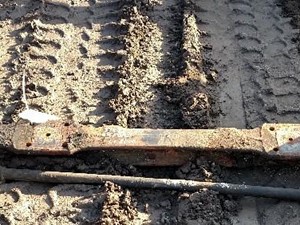 Used 1993 FORD CF8000 I Beam (Stock #8526)) Part Image
