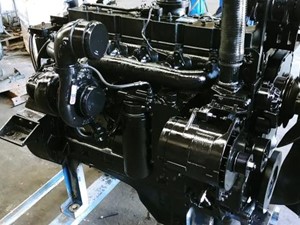 Used 1995 Cummins 8.3L 300HP Engine Assy Image
