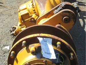 Core 1997 Rockwell A87242556 Axle, Complete Rear (Stock #1373031)) Part Image