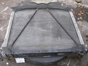 Used 2000 FREIGHTLINER CENTURY CLASS 112 Radiator (Stock #5332)) Part Image