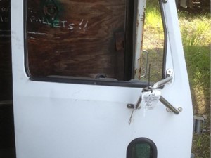 Used 2000 WESTERN STAR TR 5900 Door (Stock #5890)) Part Image