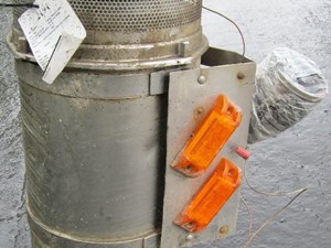 Used 2001 FREIGHTLINER FLD120SD Air Cleaner (Stock #2191)) Part Image