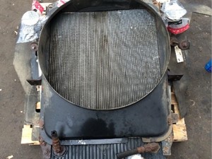 Used 2004 FREIGHTLINER FS65 Radiator (Stock #6885)) Part Image