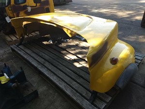 Used 2007 INTERNATIONAL 7400 Hood (Stock #12189)) Part Image