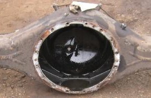 Used 2007 Mitsubishi Axle Housing (Rear) (Stock #2564)) Part Image