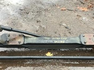 Used 2013 VOLVO VNL I Beam (Stock #13832)) Part Image
