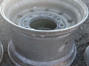 Used Accuride 29660 Wheel Image