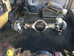 Used Fabco SDA 23 Axle, Complete Rear (Stock #10620)) Part Image