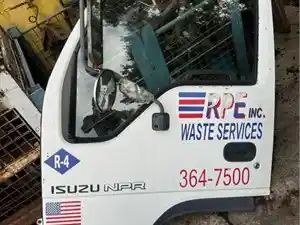 Used 2001 ISUZU NPR Door (Stock #16043)) Part Image