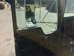 Used 2004 KENWORTH T800 Door (Stock #17350)) Part Image