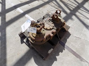Core MERITOR T215B-5 Transfer Case Assy (Stock #637021)) Part Image