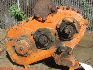 Core Oshkosh 55000-A Transfer Case Assy (Stock #1373472)) Part Image