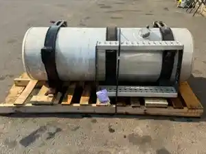 Used 2006 FREIGHTLINER COLUMBIA 120 Fuel Tank Image