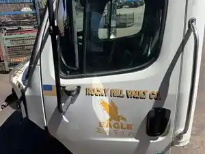 Used 2007 FREIGHTLINER M2 106 Door (Stock #19918)) Part Image