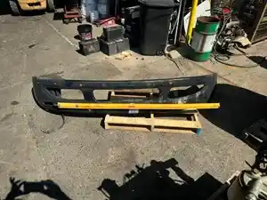 Used 2010 INTERNATIONAL CE Bumper (Stock #16091)) Part Image