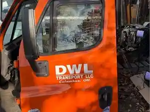 Used 2012 FREIGHTLINER CASCADIA Door (Stock #15684)) Part Image