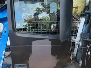 Used 2005 VOLVO VNM Door (Stock #15154)) Part Image