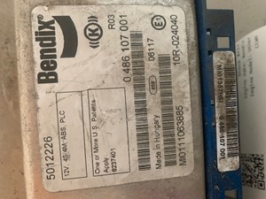 Used Universal Bendix ABS Modulator Valve (Stock #1039)) Part Image