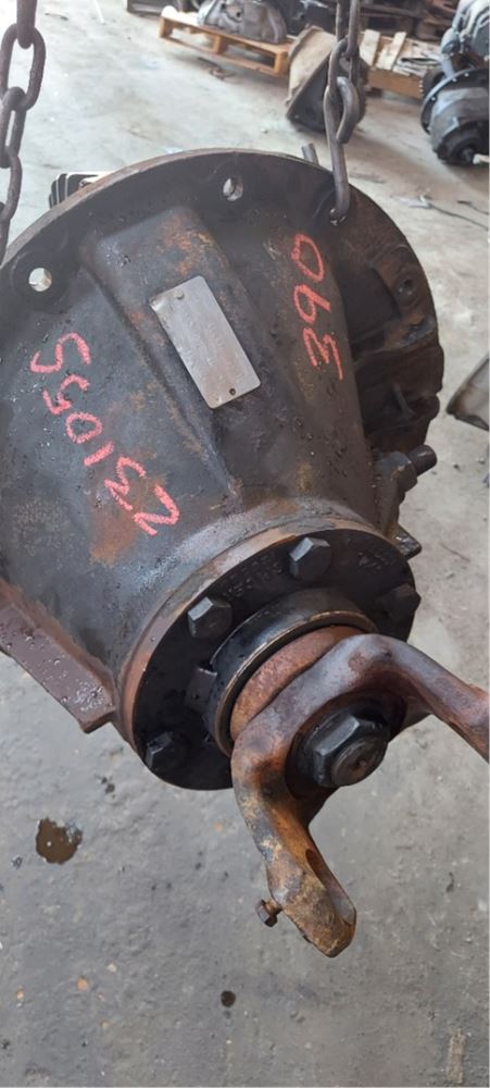 Used Universal Eaton 23105S Rear Rear (Tandem Rear or Single) for sale ...
