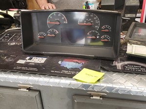 Used Universal Volvo VN Instrument Cluster (Stock #350)) Part Image