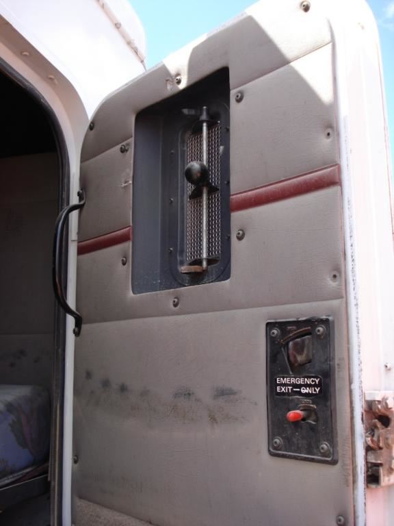 Used Tires Winnipeg >> 1994 International 9400 (Stock #940-9653-2907) | Sleepers ... Used Tires Winnipeg >> 1994 International 9400 (Stock #940-9653-2907) | Sleepers ...