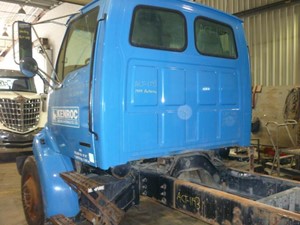 Used 1999 Sterling ACTERRA Cab Image