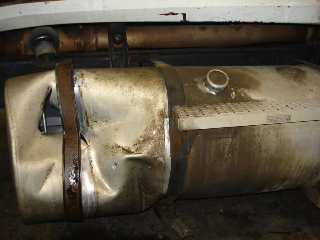 Used 2002 Mack CX6 Vision Fuel Tank for sale Winnipeg Manitoba Canada Fuel Tanks TPI TPI