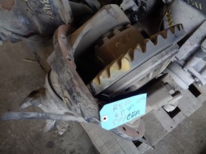 Used 2005 Eaton Rear Rear (Tandem Rear or Single) Image