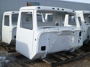 Used International Cab (Stock #CAB112)) Part Image