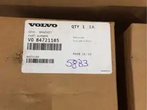 Used Volvo Bracket (Stock #970035351)) Part Image