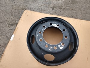 Used 2004 22.5" 22.5 Wheel Image