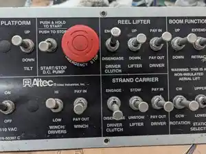 Used 2006 GMC C8500 Dash Control Module (Stock #827)) Part Image