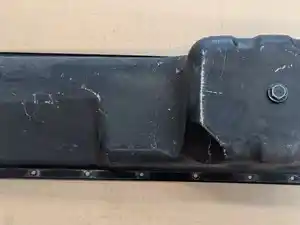 Used International Oil Pan (Stock #685)) Part Image