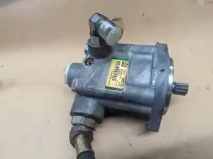 Used Universal International Power Steering Reservoir (Stock #493)) Part Image
