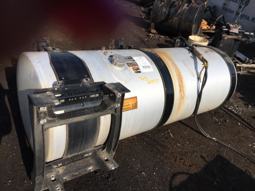 2013 VOLVO VNL Stock 60077 Fuel Tanks TPI